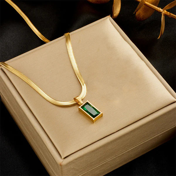 18 K Gold-Plated Anti Tarnish Green (Time Stone) Pendant