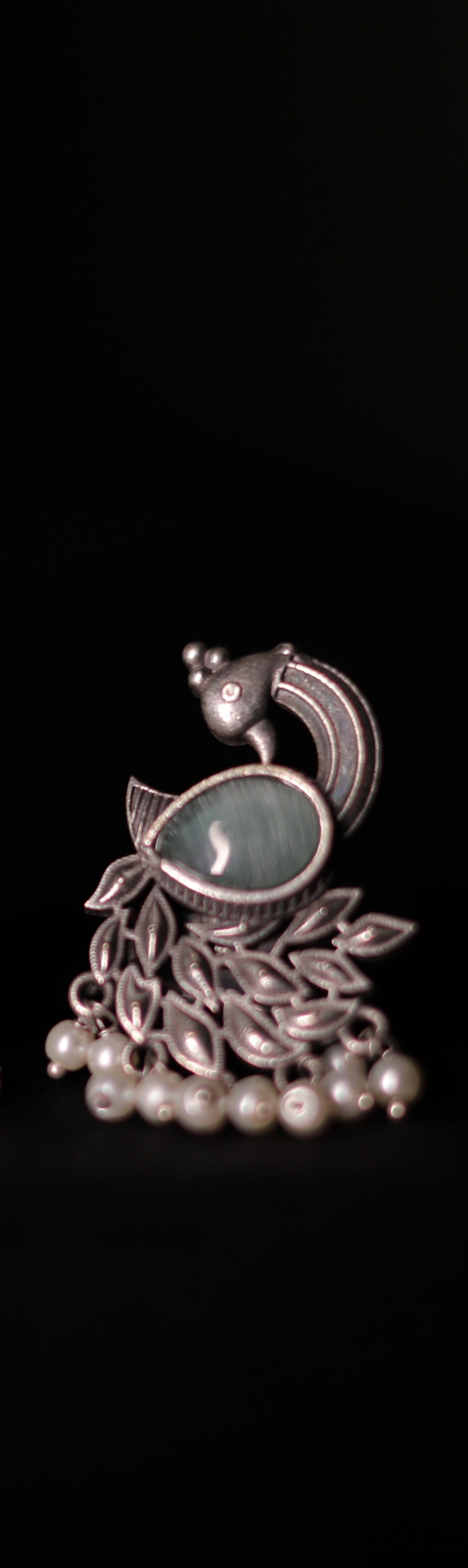Monalisa Stone Silver Replica peacock ring