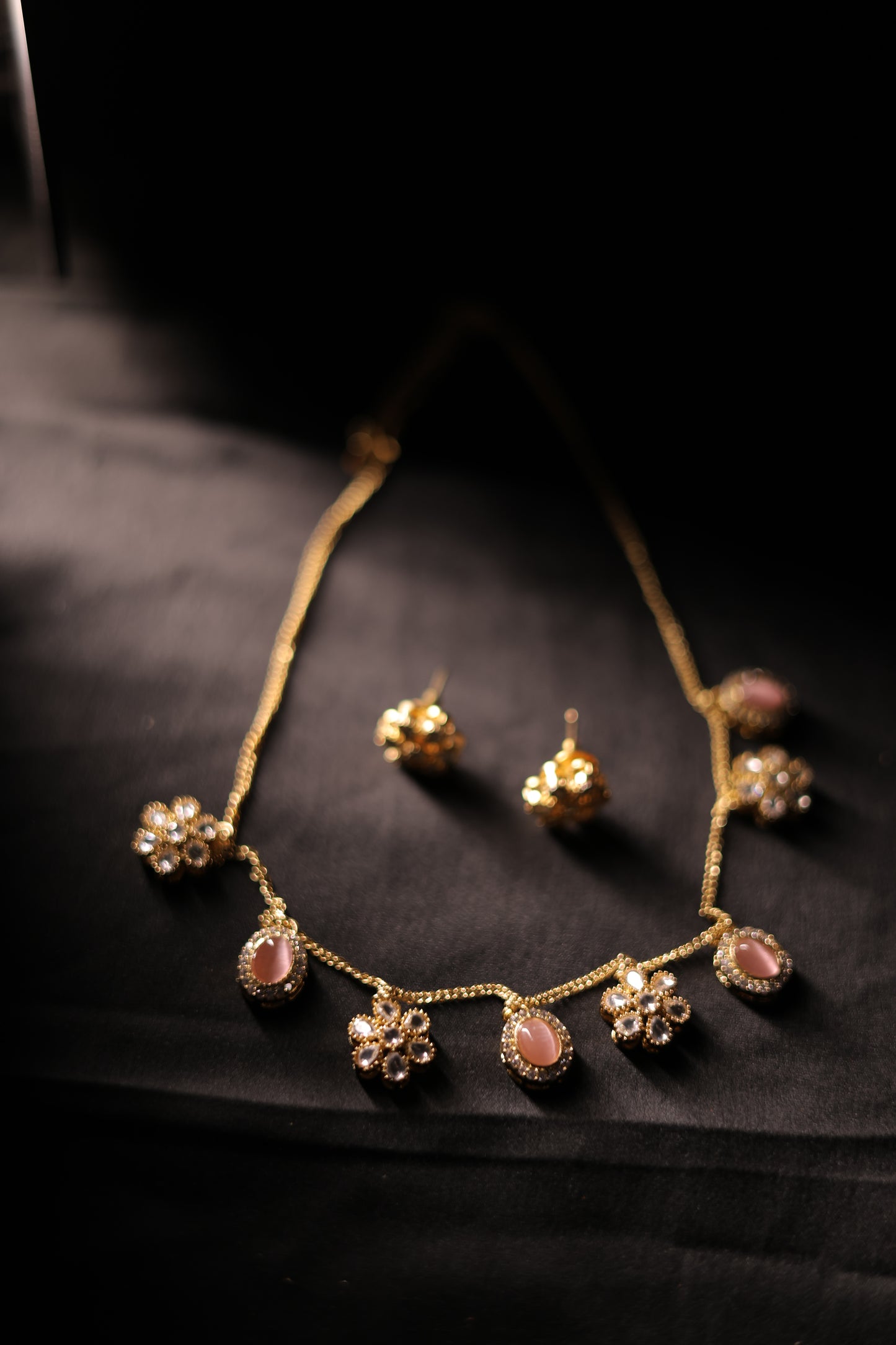 Moissanite with stone work necklace with earrings