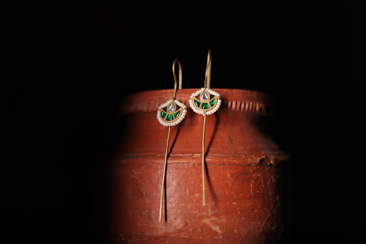 Maharashtrian kundan ear cuff earring
