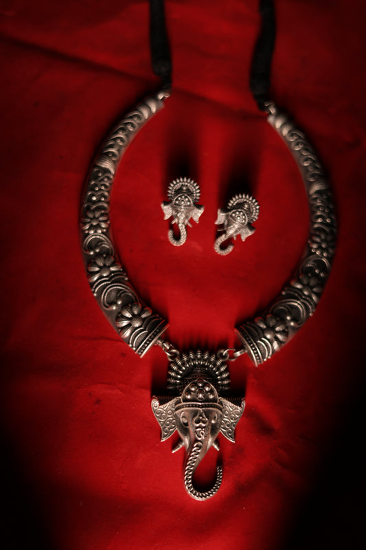 Silver replica Ganeshji  necklace with earrings