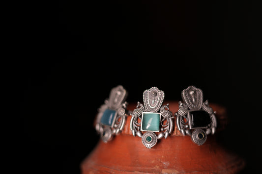 Silver replica kundan ring
